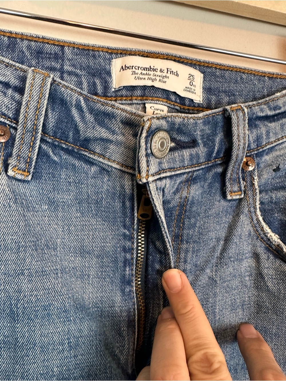 Abercrombie curve love ankle straight ultra high rise ripped jeans 25 - Picture 6 of 11